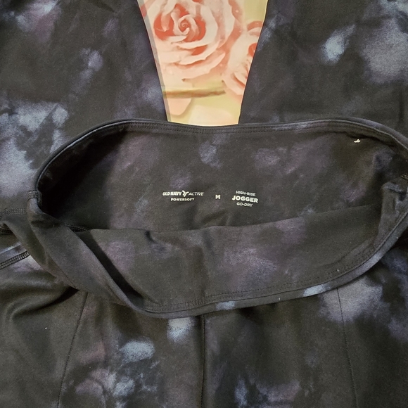 Old Navy black & blue joggers - Picture 5 of 5